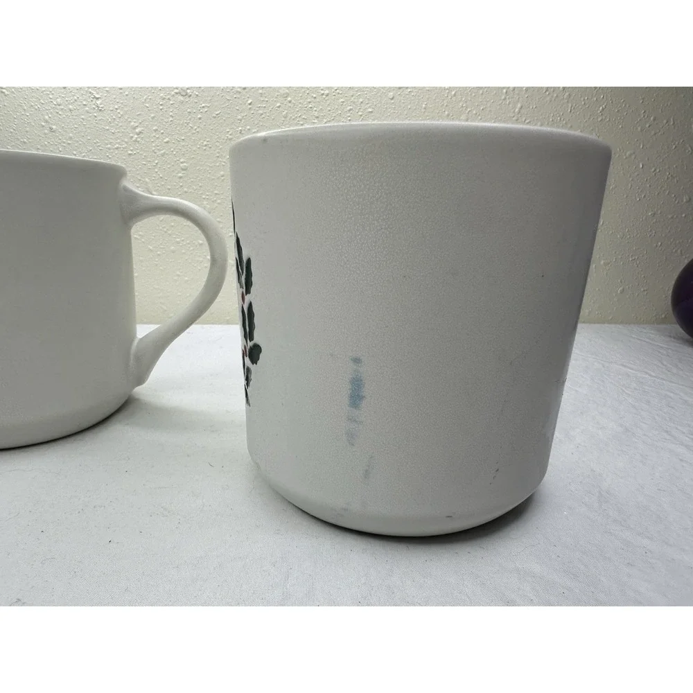 Pottery Barn Mug Christmas Initial A Wreath Set of 2 Ceramic